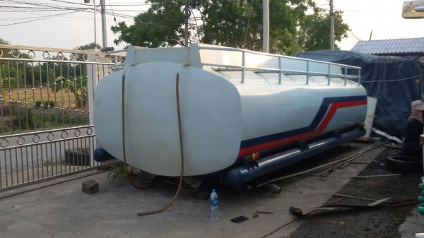 ถังน้ำ16,000ลิตร-สภาพสวยมากๆ.ราคา..99,000.. ถังน้ำ16,000ลิตร-สภาพสวยมากๆ.ราคา..99,000..