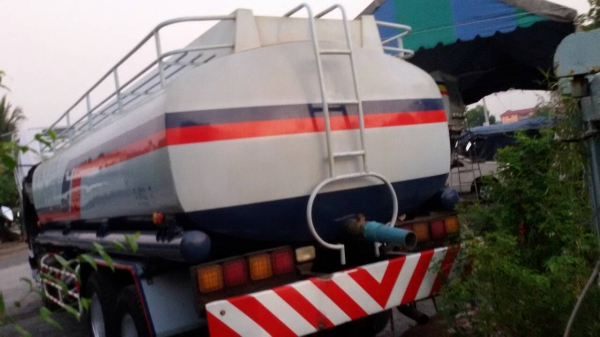 ถังน้ำ16,000ลิตร-สภาพสวยมากๆ.ราคา..99,000.. ถังน้ำ16,000ลิตร-สภาพสวยมากๆ.ราคา..99,000..