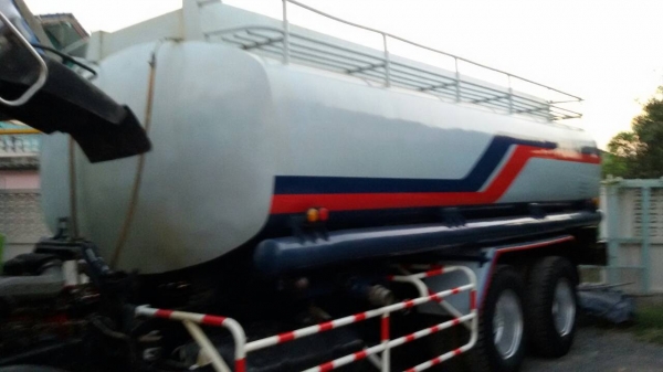 ถังน้ำ16,000ลิตร-สภาพสวยมากๆ.ราคา..99,000.. ถังน้ำ16,000ลิตร-สภาพสวยมากๆ.ราคา..99,000..