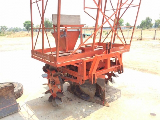 ขายเครื่องปลูกอ้อย ร่องคู่ ของ KK ใช้กับรุ่นใหญ่ 60 แรงขึ้นไป และรถไถฟอด สภาพพร้อมใช้งาน ขายเครื่องปลูกอ้อย ร่องคู่ ของ KK ใช้กับรุ่นใหญ่ 60 แรงขึ้นไป และรถไถฟอด สภาพพร้อมใช้งาน