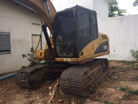ขายรถแบคโฮ CATETPILLAR 312C กระบอกดำตัวสุดท้าย ทำงาน 8758ชั่วโมง สนใจโทร 081-970-1072