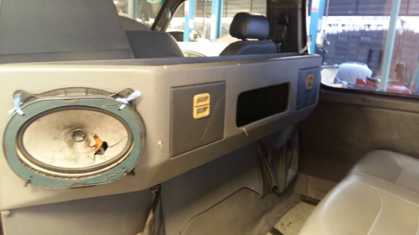 ปี2001 เครื่องดีเซล3.0แน่น ใช้น้อย ปี2001 เครื่องดีเซล3.0แน่น ใช้น้อย