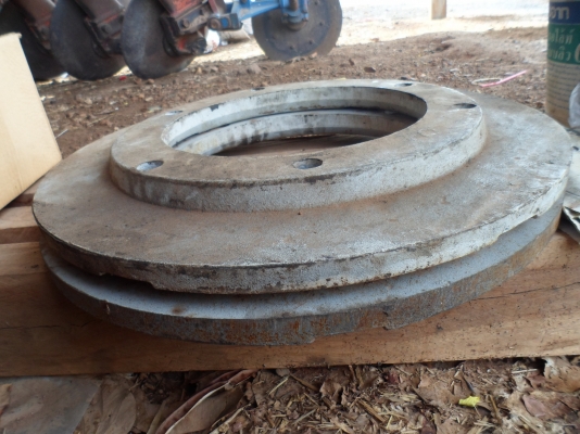 ขายเวทถ่วงล้อหลังรถไถฟอร์ด