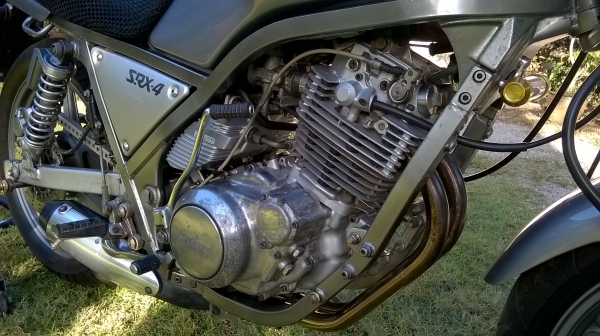 (ขายแล้วครับ) ขาย SRX 400 ทะเบียนแท้โอนทุกขนส่ง 60,000 บาท