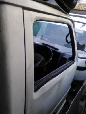 อีซูซุ NKR110