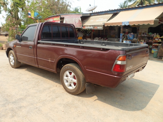 ขายดราก้อนอายปี 1998 เครื่องดีเซล2,500 พวงมาลัยพาวเวอร์  รถบ้านพร้อมใช้ สภาพดี มีแอร์