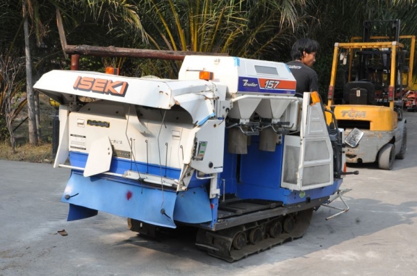 ขายรถเกี่ยว นวดข้าวISEKI FRONTIER157 ดีเซล3สูบ แรง สวยเดิมจากญี่ปุ่น 48,000เท่านั้น!!