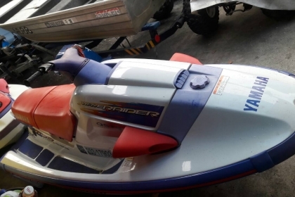 ขาย เจ็ทสกี YAMAHA 1100RA เก่าญี่ปุ่น ยังไม่เคยเล่นในไทยสภาพสวยเครื่องติดแล้ว ราคา 80,000