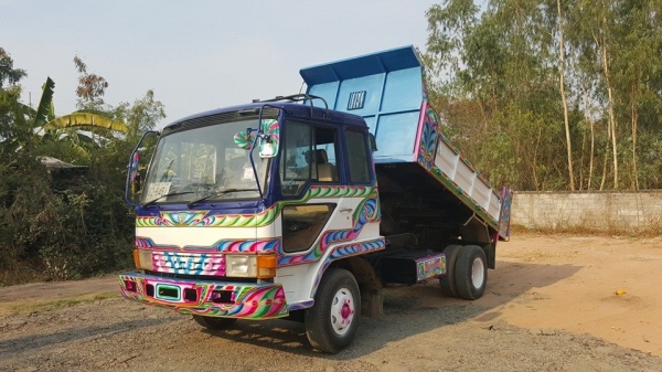 ขาย6ล้อดัมพ์มิตซู FUSO 195 6D16 ยาง8.25R16 กระบะวิ่งดิน5คิว 3.60เมตร
