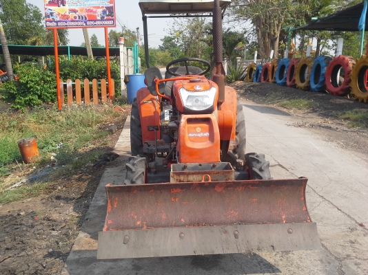 ขายเคอาทีพร้อมดันหน้าเป็นโคลงตัวล่าสุดมีกระบอกไฮดอลิคข้างหลัง