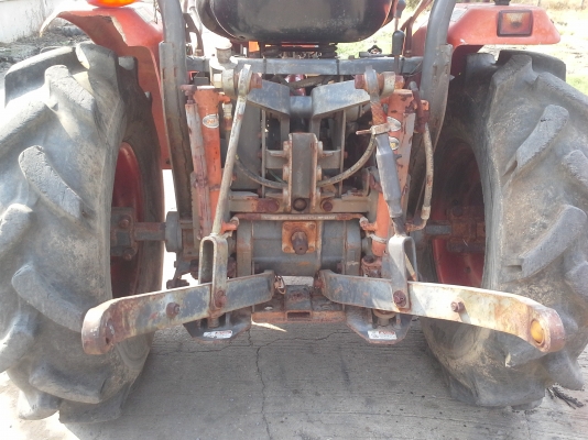 ขายเคอาทีพร้อมดันหน้าเป็นโคลงตัวล่าสุดมีกระบอกไฮดอลิคข้างหลัง