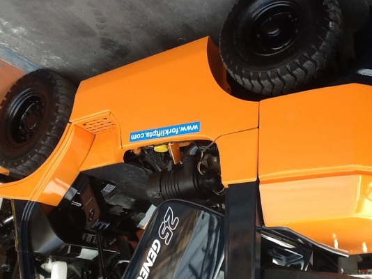 แหล่งรวมรถโฟลค์ลิฟท์ฮิ้งค์ฟอร์คภาคตะวันออกงาเทงากรดกได้ใส่บุ้งกี๋สำหรับตักยางก้อนยางพาราและยางถ้วย แหล่งรวมรถโฟลค์ลิฟท์ฮิ้งค์ฟอร์คภาคตะวันออกงาเทงากรดกได้ใส่บุ้งกี๋สำหรับตักยางก้อนยางพาราและยางถ้วย