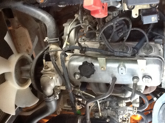 แหล่งรวมรถโฟลค์ลิฟท์ฮิ้งค์ฟอร์คภาคตะวันออกงาเทงากรดกได้ใส่บุ้งกี๋สำหรับตักยางก้อนยางพาราและยางถ้วย แหล่งรวมรถโฟลค์ลิฟท์ฮิ้งค์ฟอร์คภาคตะวันออกงาเทงากรดกได้ใส่บุ้งกี๋สำหรับตักยางก้อนยางพาราและยางถ้วย