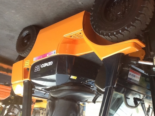 แหล่งรวมรถโฟลค์ลิฟท์ฮิ้งค์ฟอร์คภาคตะวันออกงาเทงากรดกได้ใส่บุ้งกี๋สำหรับตักยางก้อนยางพาราและยางถ้วย แหล่งรวมรถโฟลค์ลิฟท์ฮิ้งค์ฟอร์คภาคตะวันออกงาเทงากรดกได้ใส่บุ้งกี๋สำหรับตักยางก้อนยางพาราและยางถ้วย