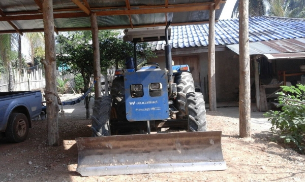 ขายด่วน New Holland TT75