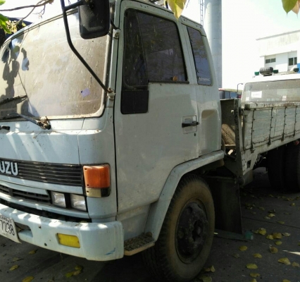 หกล้อ อีซูชุ FSR145ช่วงยาว5.20ม สภาพดีพร้อมใช้งาน ทะเบียนพร้อมโอน