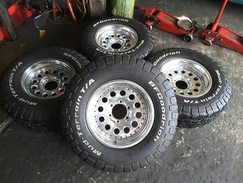 ล้อหยดนำ้ + BF KM2 USA. 265/75/16 ปี11 สวยๆ 1ชุด