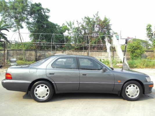 LEXUS LS400 รถมือเดียว วิ่งน้อย เจ้าของมีหลายคัน สภาพ 1 ใน 100