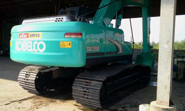 ขายด่วน!! Kobelco SK200-8 YN-12  สภาพสวยค่ะ