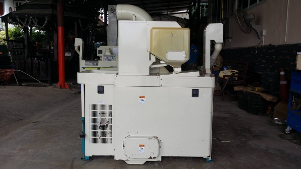 เครื่องสีข้าวกล้องเก่าญี่ปุ่น  SATAKE  รุ่น GPS350BX  สภาพเครื่องสวย พร้อมใช้งาน