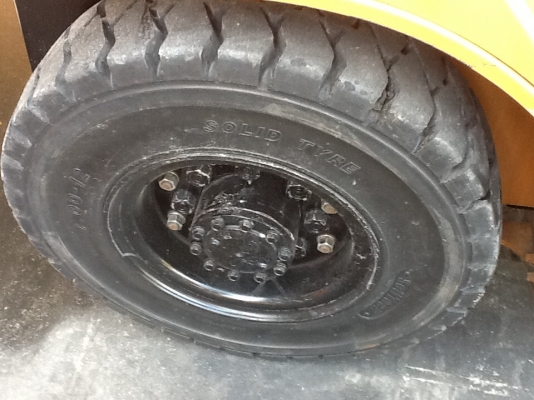 แหล่งรวมรถโฟลค์ลิฟท์งาเทฮิ้งค์ฟอร์ภาคตะวันออกเราคือผู้บุกเบิกทำรถงาเทตักยางพารายางก้อนและขี้ยางยางถ้วยพร้อมใช้ แหล่งรวมรถโฟลค์ลิฟท์งาเทฮิ้งค์ฟอร์ภาคตะวันออกเราคือผู้บุกเบิกทำรถงาเทตักยางพารายางก้อนและขี้ยางยางถ้วยพร้อมใช้