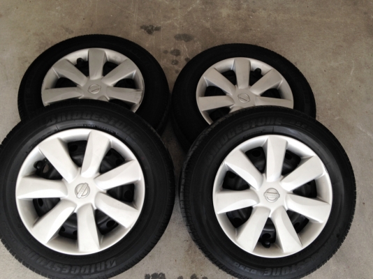 ขายล้อกะทะพร้อมยางใหม่ๆถอดออก เพราะชื้อแม็กใหม่ครับ