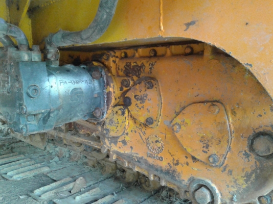 ขายรถเกี่ยวข้าว เกษตรพัฒนา อุ้ม 2.5 ตัน เครื่อง HINO HO7D 195 เทอร์โบ