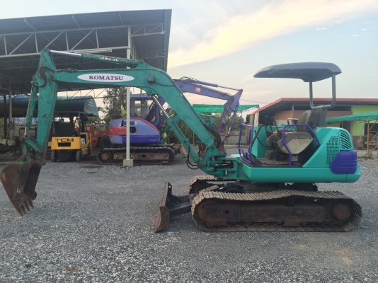 ขายแบคโฮโคมัสสุPC45-1 นำเข้าญี่ปุ่นไม่เคยใช้งานในไทย มีเอกสารพร้อม แทร็กเหล็ก ปั้มนิ้วแรงดี สภาพพร้อมใช้งาน
