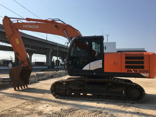 hitachi zx200-5g yr.2012