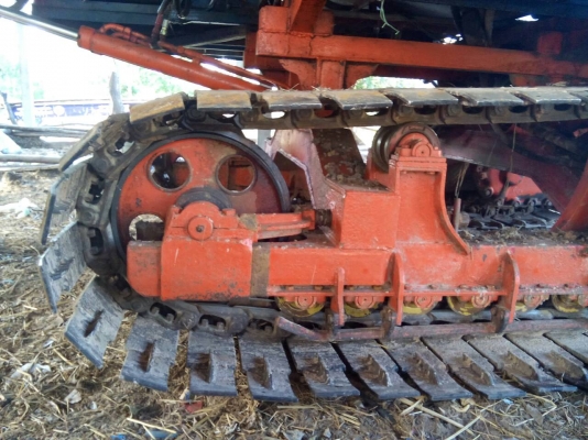 ขายรถเกี่ยวข้าวไทยเส็งยนต์ ขายรถเกี่ยวข้าวไทยเส็งยนต์