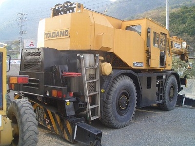 รถเครน 25 ตัน Tadano TR250M-4 รถญี่ปุ่น โทร. 080-6565422 (หนิง)