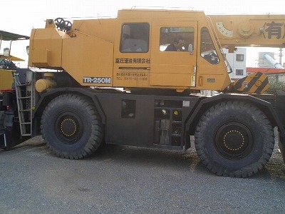 รถเครน 25 ตัน Tadano TR250M-4 รถญี่ปุ่น โทร. 080-6565422 (หนิง)