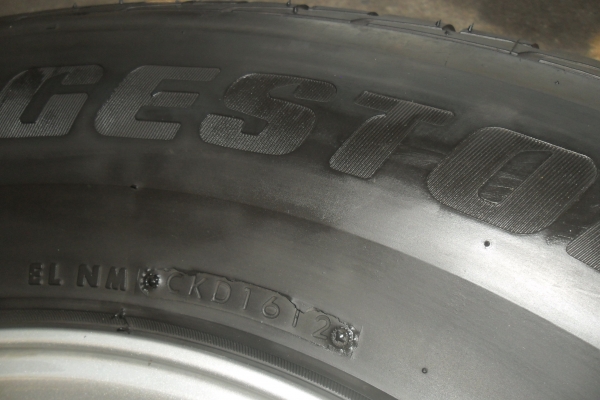 ล้อแม็ก16นิ้ว6รุ เชฟ พร้อมยาง สวยๆ 4 ล้อ ลดราคาเหลือ 5500 บาท