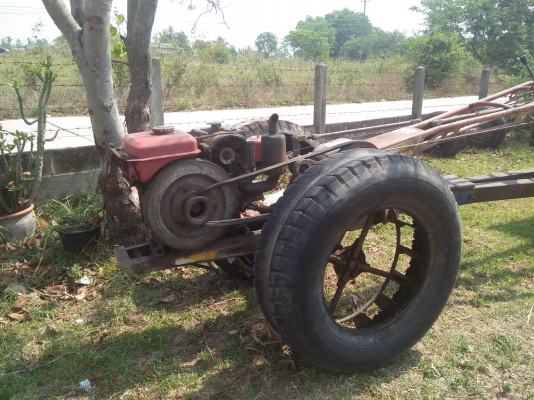 ขายรถไถนาคูโบต้าเดินตาม เครื่อง 11 แรง พร้อมผาน