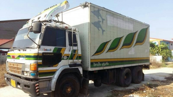 ขายรถตู้สแตนเลส Hino FN2KWA เครื่อง HO7D-195 แรง 1 เพลา ทะเบียนพร้อม