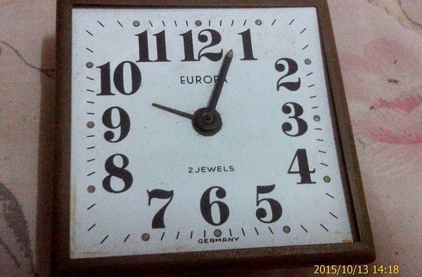 นาฬิกาปลุก ไขลาน ทองเหลือง เก่า