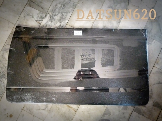 แผงประตูรถ กระบะรุ่นเก่า 2 คู่ ๆละ 750 บาท