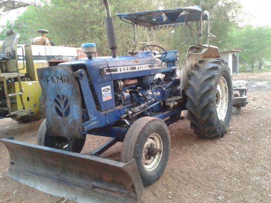 ขายรถไถ Frod 6600  มีเล่มทะเบียน  สภาพดี พร้อมใช้งานเจ้าของขายเอง 0811838154