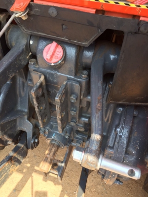 ขายรถไถคูโบต้าL4708สภาพเดิมๆพร้อมดันหน้ายางเต็ม4เส้นคับเล่มทะเบียนพร้อมโอนคับ