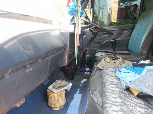 ขายรถ6ล้อ NPR115แรง เฟืองท้ายF หน้า-หลัง เกียร์ร็อก ยาง825ขอบ16 สภาพสวยพร้อมใช้งาน เอกสารพร้อมโอน สนใจโทร 090-8588220คุณนะ 093-3258446คุณบิว หรือเข้าดูสินค้าอื่นๆได้ที่ www.truck.in.th/498 หรือเพจFacebook ณรงค์ ซื้อขายรถมือสอง (เว็บไซต์ส่วนตัว) หรือFacebo