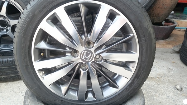ขายล้อHONDA CITY GK ขอบ16 พร้อมยาง 4 ล้อ