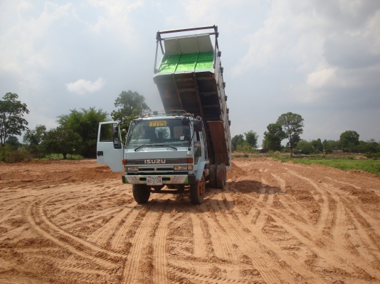 ขายรถสิบล้อสองเพลาดรั้ม