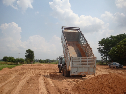 ขายรถสิบล้อสองเพลาดรั้ม