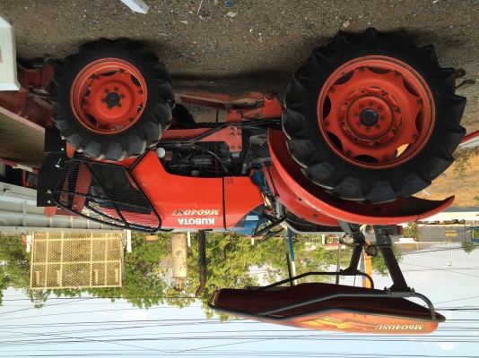 ขายรถไถคูโบต้าM6040พร้อมดันหน้าสภาพเดิมๆคับเอกสารพร้อมโอนคับ