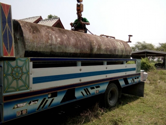 ถังน้ำรถ 6 ล้อ ประมาณ 6,000-7,000 ลิตร