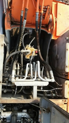 HITACHI รุ่น EX 120-2 นำเข้าญี่ปุ่น 100\% HITACHI รุ่น EX 120-2 นำเข้าญี่ปุ่น 100\%