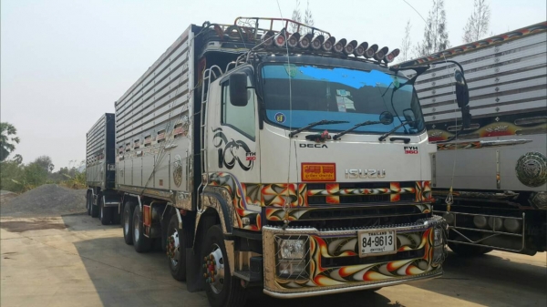 ขายด่วน360 FYH. 24ล้อดั้มเนียมอู่เปี๊ยก ลูกยกล้อได้ รถสวยพร้อมใช้ ไมล์แสนกว่า