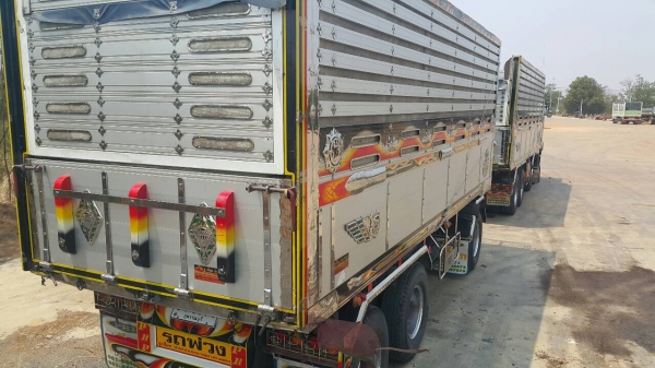 ขายด่วน360 FYH. 24ล้อดั้มเนียมอู่เปี๊ยก ลูกยกล้อได้ รถสวยพร้อมใช้ ไมล์แสนกว่า