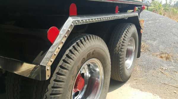 ขายด่วน360 FYH. 24ล้อดั้มเนียมอู่เปี๊ยก ลูกยกล้อได้ รถสวยพร้อมใช้ ไมล์แสนกว่า