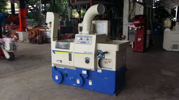 เครื่องสีข้าวกล้องเก่าญี่ปุ่น  SATAKE  รุ่น NPS350DX  สภาพเครื่องสวย พร้อมใช้งาน